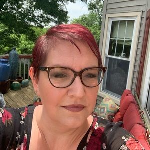 Meet your Posher, Johna